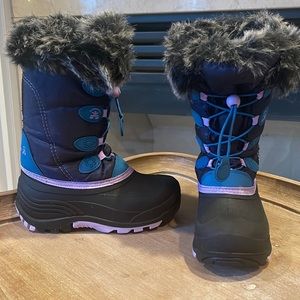Girls size 1 Kamik Snow Boots